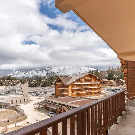 150m Des Pistes, Pour 8 Avec Balcon